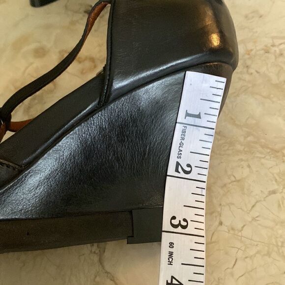 Gentle Souls Leather Peep Toe Wedge Sandals - Picture 15 of 16